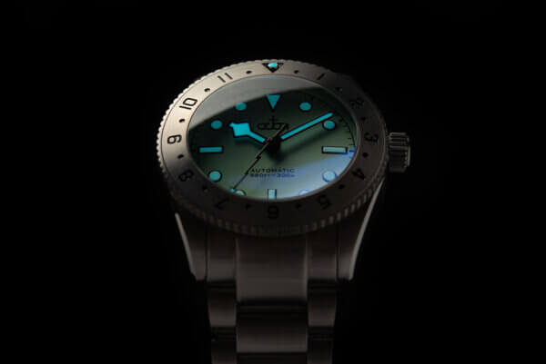 Lunar Blue Watch with Stainless Steel Bracelet - Image 3