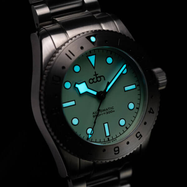 5-Lunar-Blue-swa-angle-lume-edit-scaled