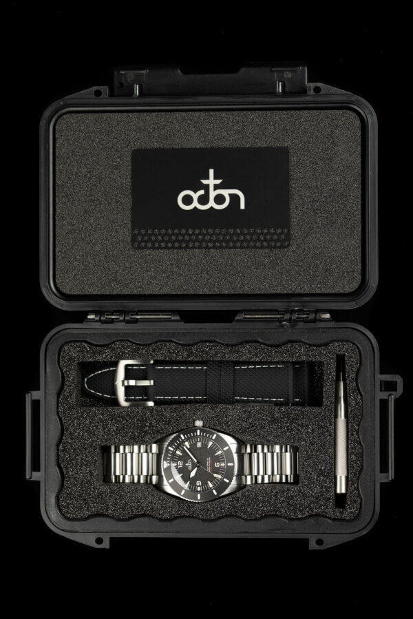 Bläckfisken - Black - Swiss Made Watch with Stainless Steel Bracelet - Image 7